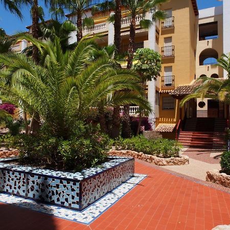 טורבייחה Sunny Apartment Aldea Del Mar Near The Sea מראה חיצוני תמונה