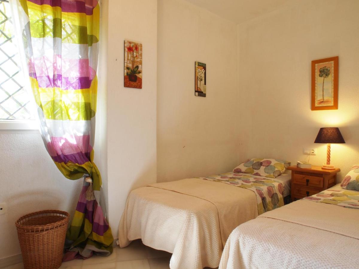 טורבייחה Sunny Apartment Aldea Del Mar Near The Sea מראה חיצוני תמונה