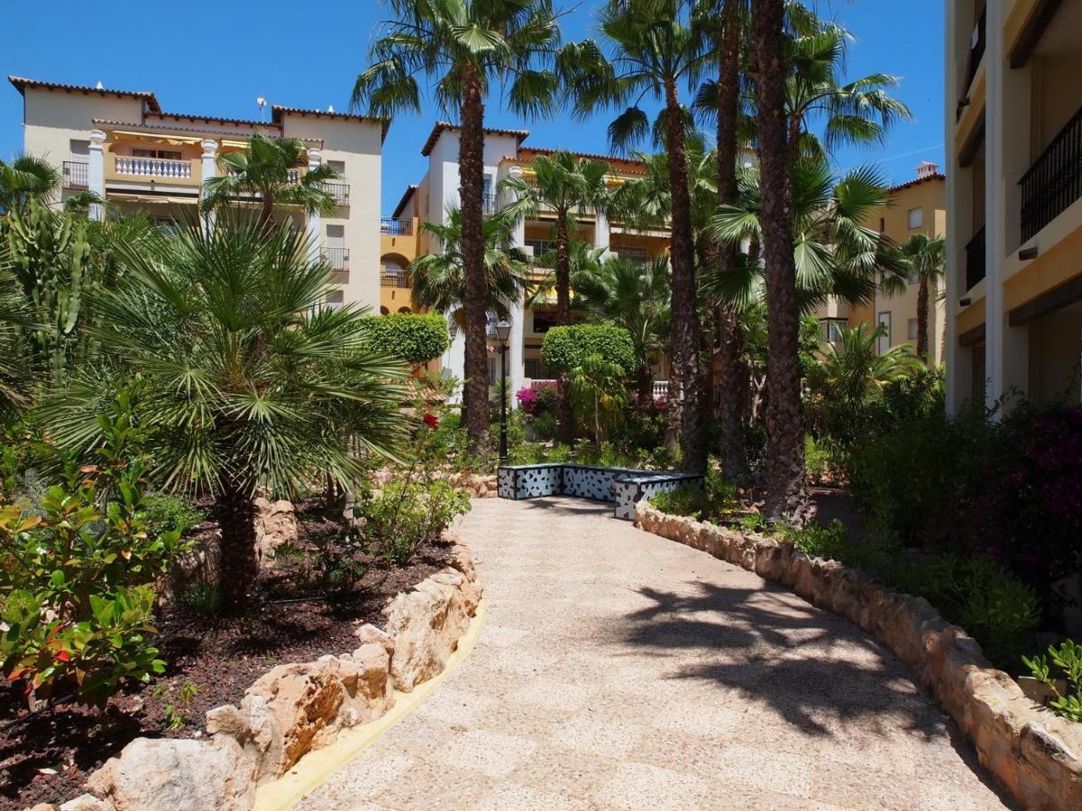טורבייחה Sunny Apartment Aldea Del Mar Near The Sea מראה חיצוני תמונה